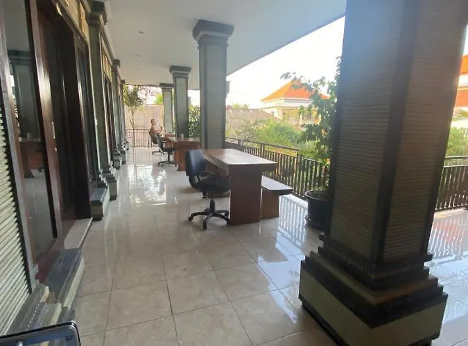 Bali Made Hotel *